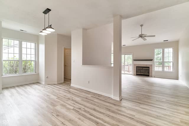 641 Beaverbrook Drive, Carmel, IN 46032, photo 4 of 35