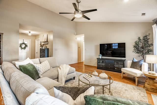 4116 Par Drive, Indianapolis, IN 46268, photo 5 of 24