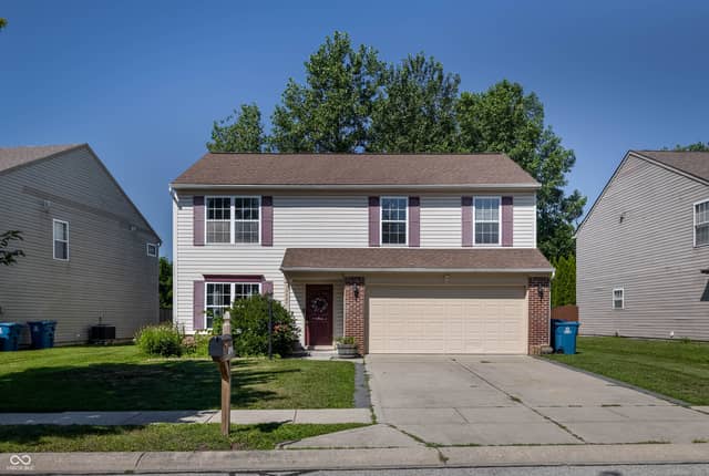 15427 Outside Trail, Noblesville, IN 46060, photo 2 of 26