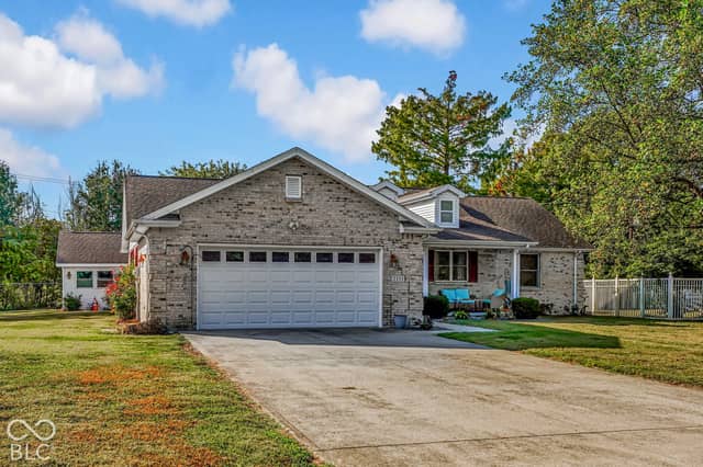 2151 Dogwood Trail, Seymour, IN 47274, photo 3 of 34