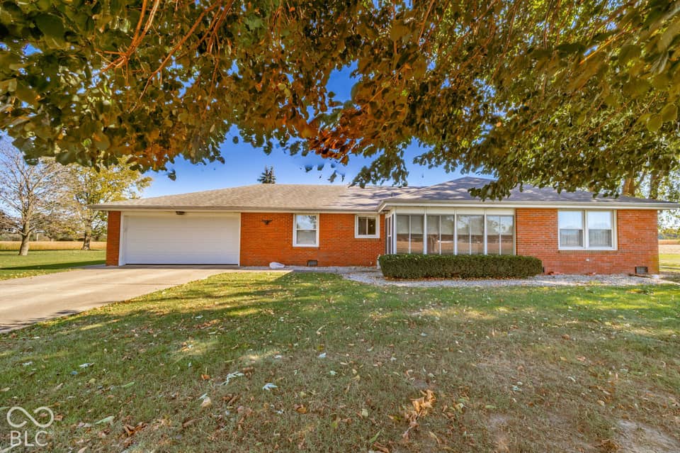 8300 S Asbury Lane, Daleville, IN 47334, photo 1 of 25