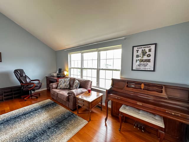 323 Woodfield Drive, Batesville, IN 47006, photo 5 of 29