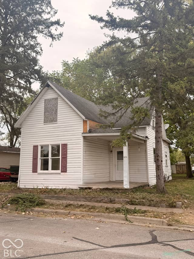 1424 W 15th Street, Muncie, IN 47302, photo 2 of 10