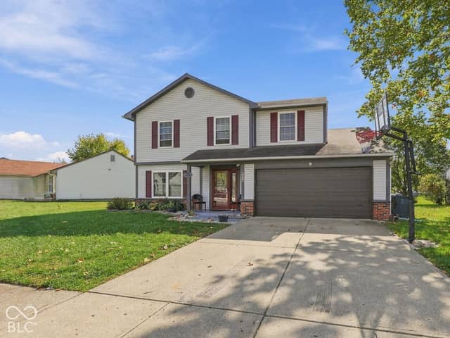 915 Congressional Way, Shelbyville, IN 46176, photo 3 of 37