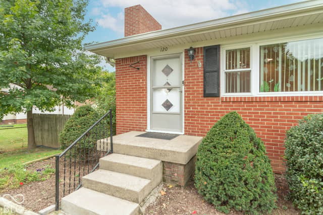 120 N Whitcomb, Indianapolis, IN 46224, photo 5 of 44