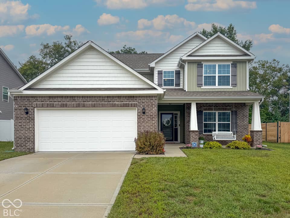 1894 Glenmoor Court, Columbus, IN 47201, photo 1 of 32