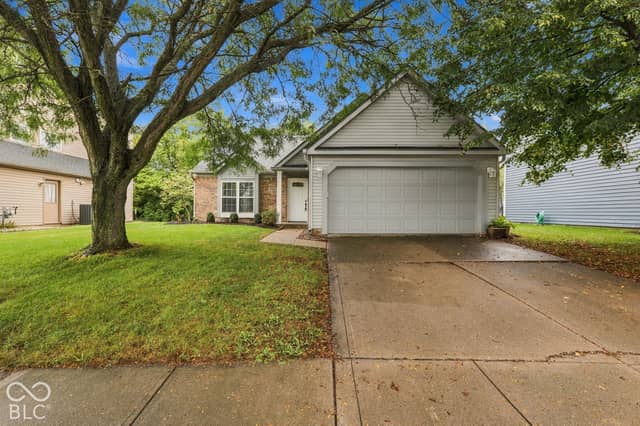 17935 Grassy Knoll Drive, Westfield, IN 46074, photo 3 of 34
