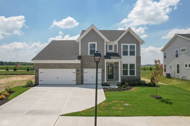 615 Firefly Court, Greenfield, IN 46140, photo 4 of 43