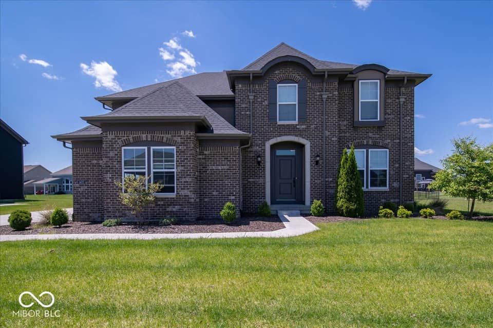 1402 Hove Drive, Greenwood, IN 46143, photo 1 of 26