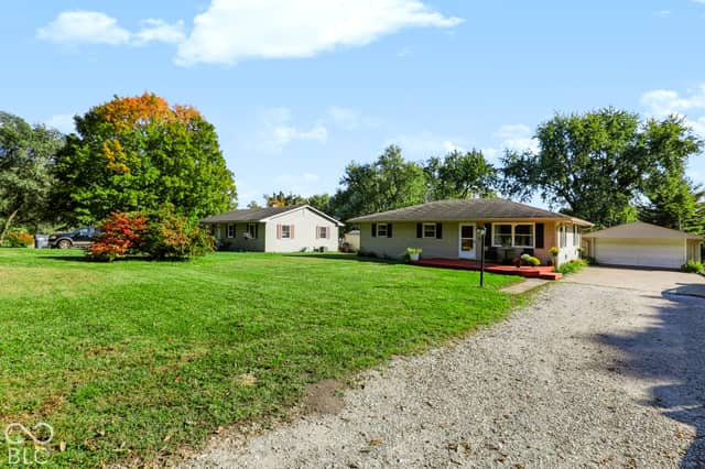 4651 Old Smith Valley Road, Greenwood, IN 46143, photo 4 of 39