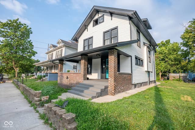 24 Hendricks Place, Indianapolis, IN 46201, photo 2 of 43