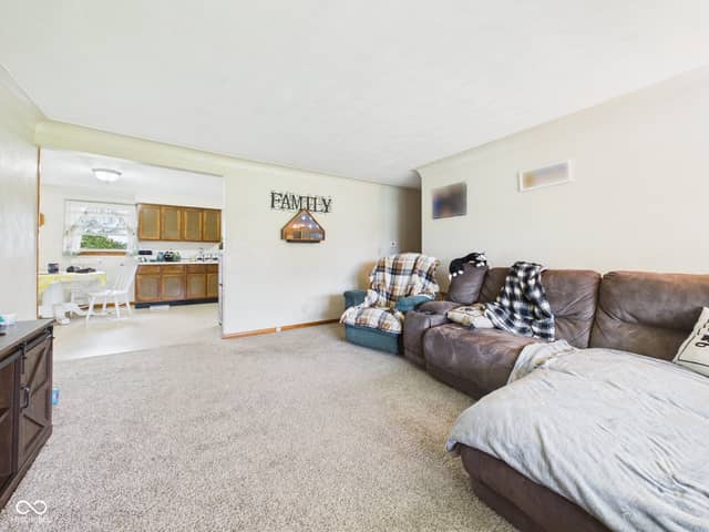 509 Imy Lane, Anderson, IN 46013, photo 5 of 32