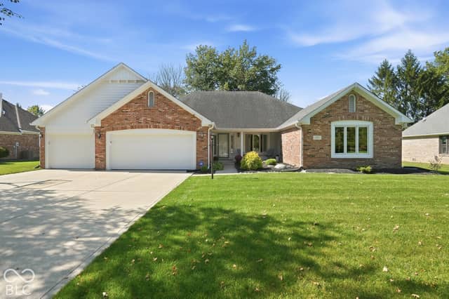 1048 Cobblefield Way, Greenfield, IN 46140, photo 2 of 50