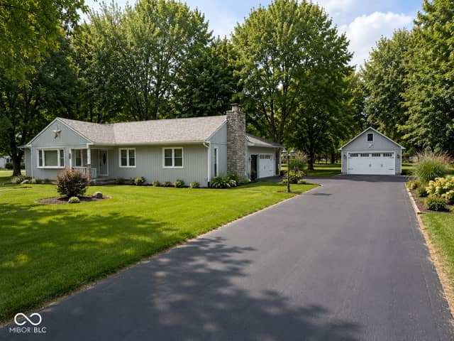 6648 McFarland Road, Indianapolis, IN 46227, photo 2 of 33