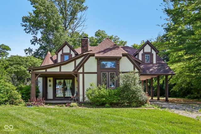 9535 E Southport Road, Indianapolis, IN 46259, photo 4 of 47