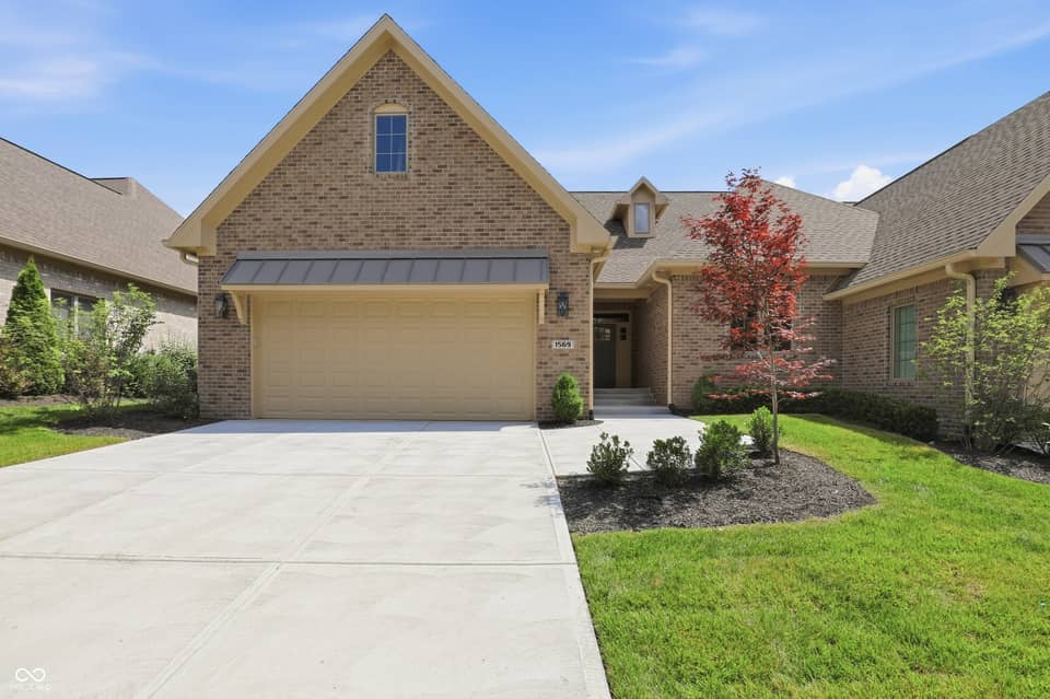 1569 Ashwood Court, Greenwood