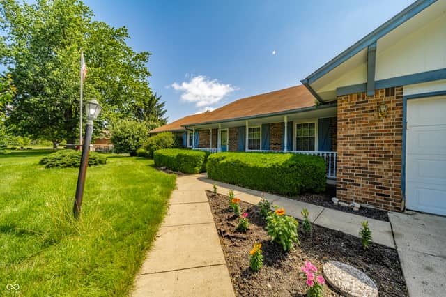 2922 Harbur Boulevard, Anderson, IN 46011, photo 5 of 36