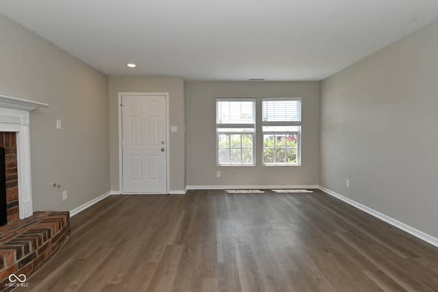 1624 Wagner Drive, Shelbyville, IN 46176, photo 5 of 33