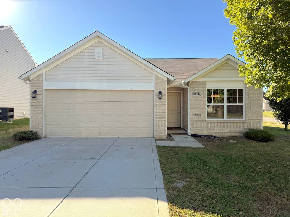 10807 Woods Drive, Ingalls, IN 46048, photo 1 of 20