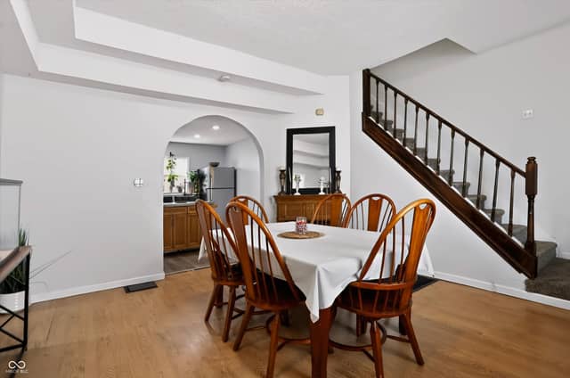 218 S Emerson Avenue, Indianapolis, IN 46219, photo 5 of 45