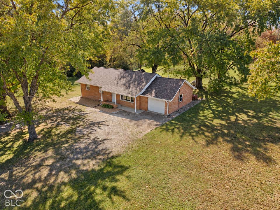 11845 E State Road 7, Elizabethtown, IN 47232, photo 1 of 26