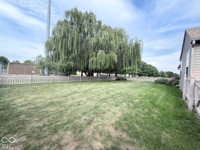 2204 Bluewing Road, Greenwood, IN 46143, photo 4 of 27