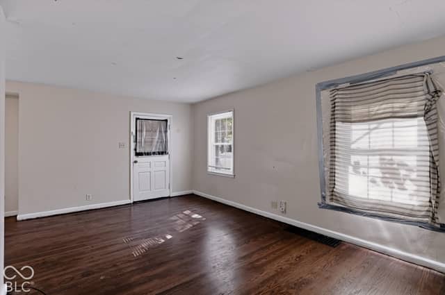 3436 N Temple Avenue, Indianapolis, IN 46218, photo 5 of 27