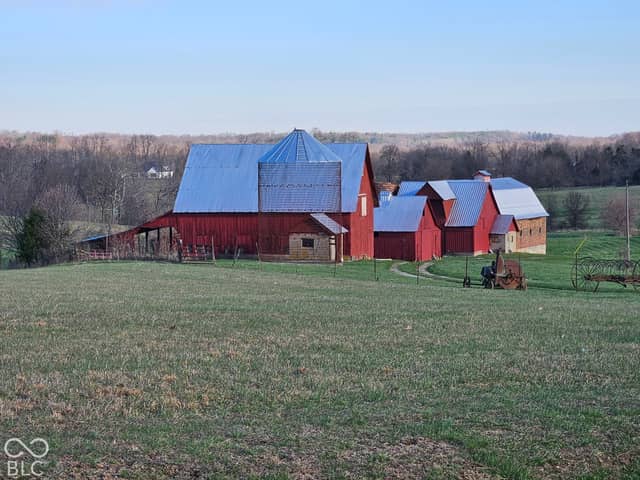 8820 S Strain Ridge, Bloomington, IN 47401, photo 4 of 14