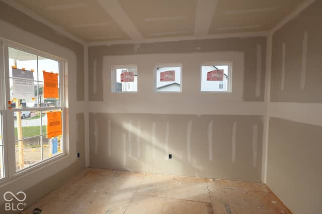 975 Vineyard Way, Greenwood, IN 46143, photo 4 of 20
