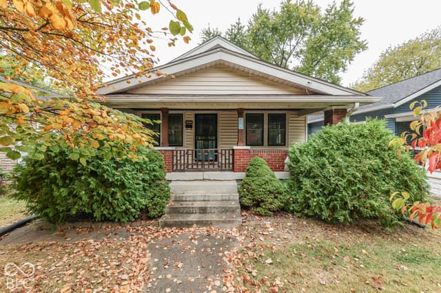 926 N Bancroft Street, Indianapolis, IN 46201, photo 2 of 50