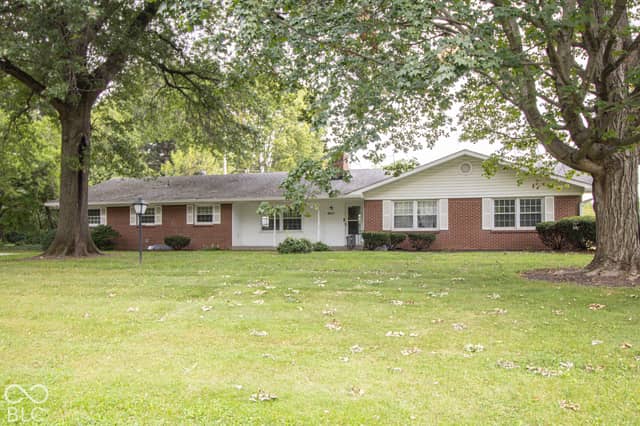 8647 Driftwood Drive, Indianapolis, IN 46240, photo 2 of 42