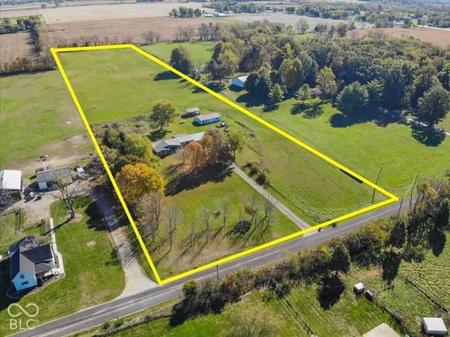 629 N 800 E Road, Greenfield, IN 46140, photo 5 of 35