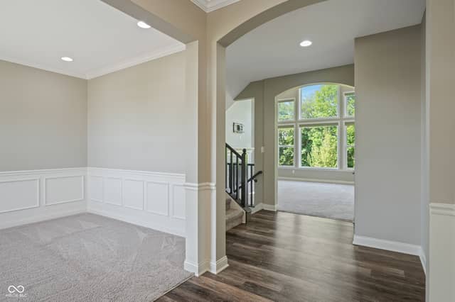 650 Ridge Gate Drive, Brownsburg, IN 46112, photo 5 of 55