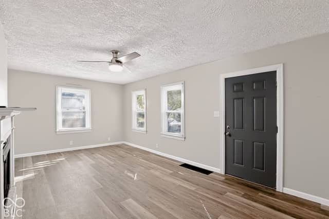 1749 Christopher Lane, Indianapolis, IN 46224, photo 4 of 42