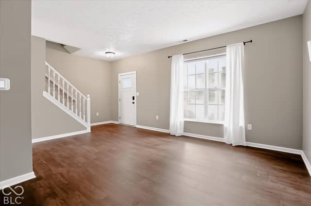 16450 Clarks Hill Way, Westfield, IN 46074, photo 4 of 39