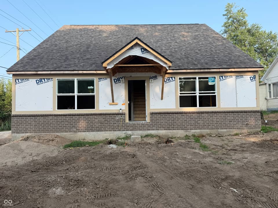 150 N COLFAX Street, Martinsville