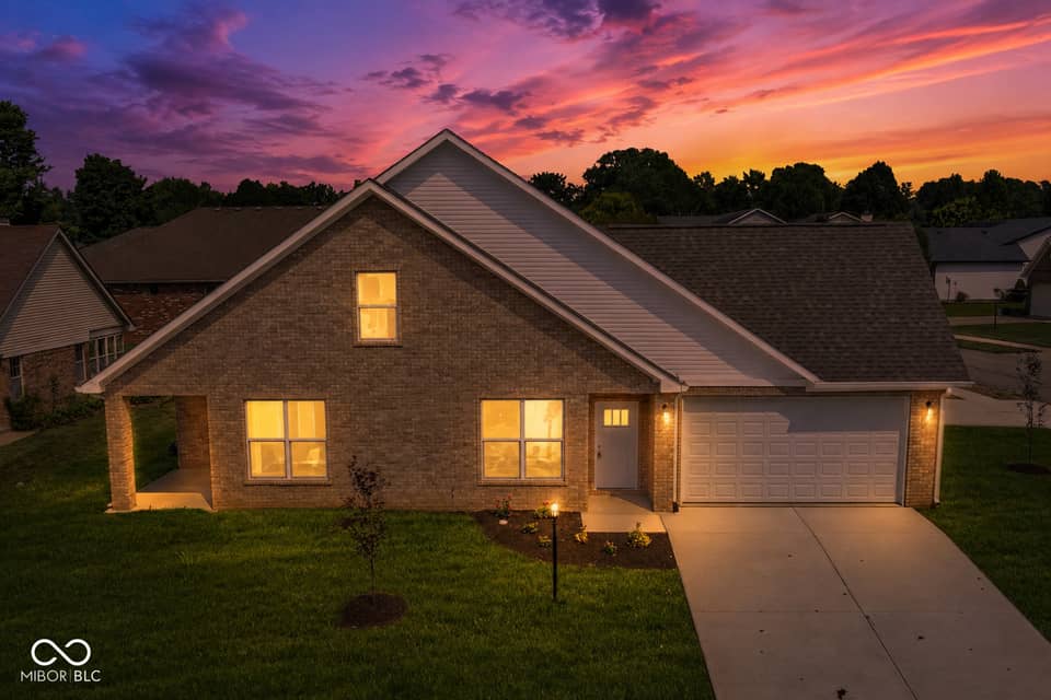 7749 Silver Fox Drive, Indianapolis, IN 46217, photo 1 of 28