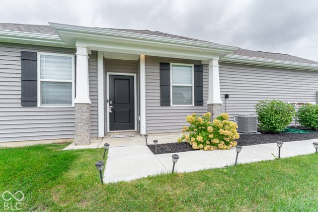 6432 Yuma, Whitestown, IN 46075, photo 3 of 29