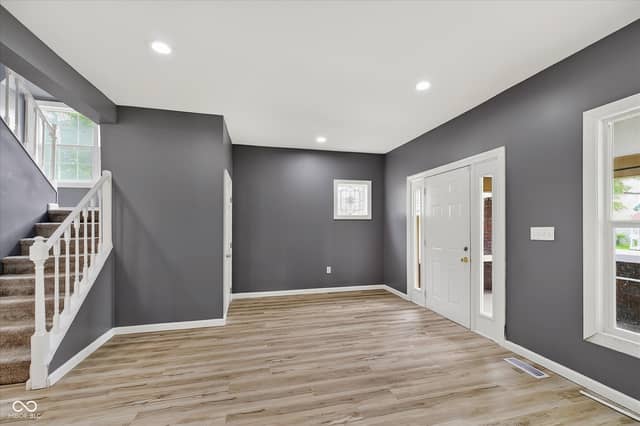 3428 N Kenwood Avenue, Indianapolis, IN 46208, photo 3 of 24