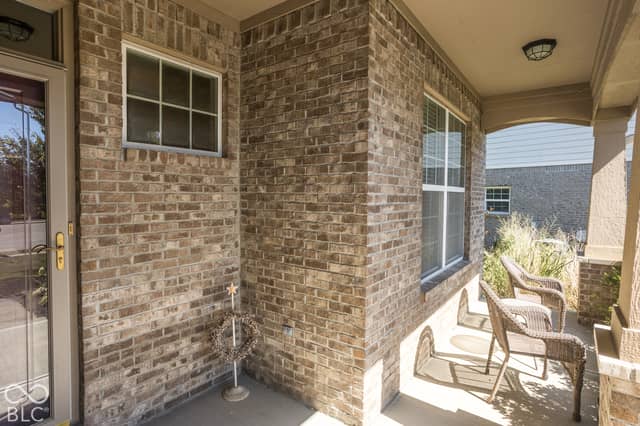 5658 Augusta Woods Drive, Plainfield, IN 46168, photo 5 of 41