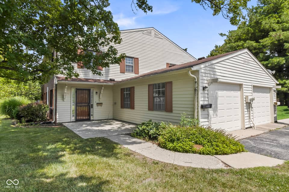 4804 London Drive, Indianapolis