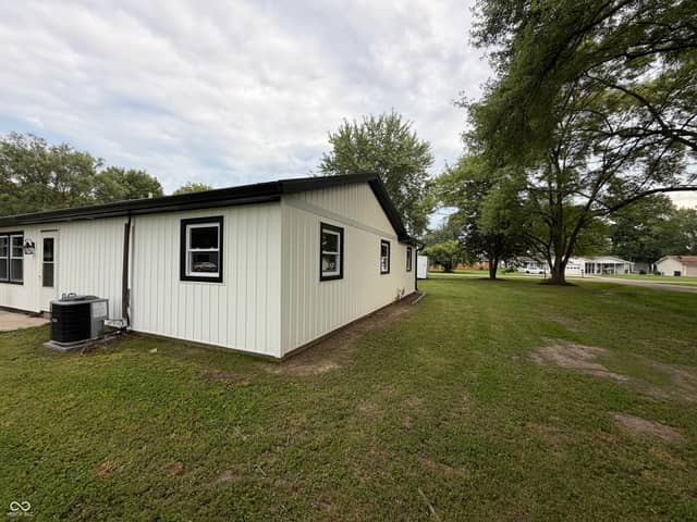 814 Earl Avenue, Middletown, IN 47356, photo 4 of 24