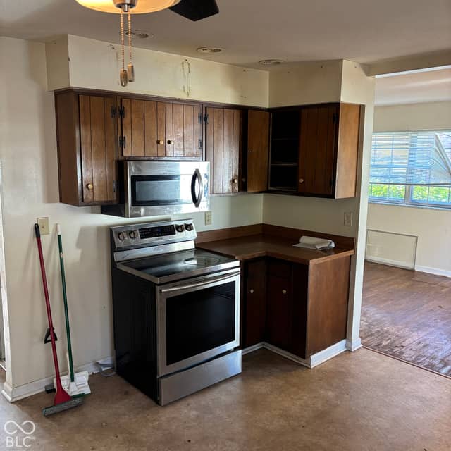 7416 Radburn Circle, Indianapolis, IN 46214, photo 5 of 15