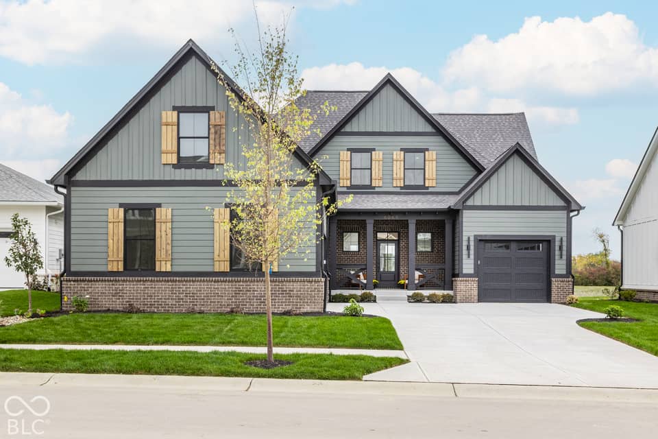 6069 Salisbury Street, Zionsville, IN 46077, photo 1 of 75