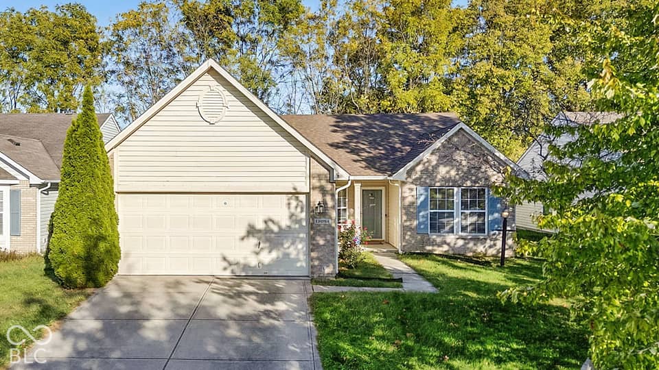 18984 Prairie Crossing Drive, Noblesville, IN 46062, photo 1 of 20