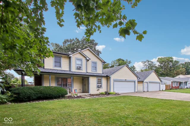 1152 Delray Drive, Indianapolis, IN 46241, photo 4 of 35