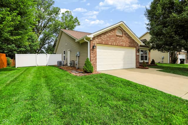 659 Sonoma Lane, Greenfield, IN 46140, photo 3 of 54
