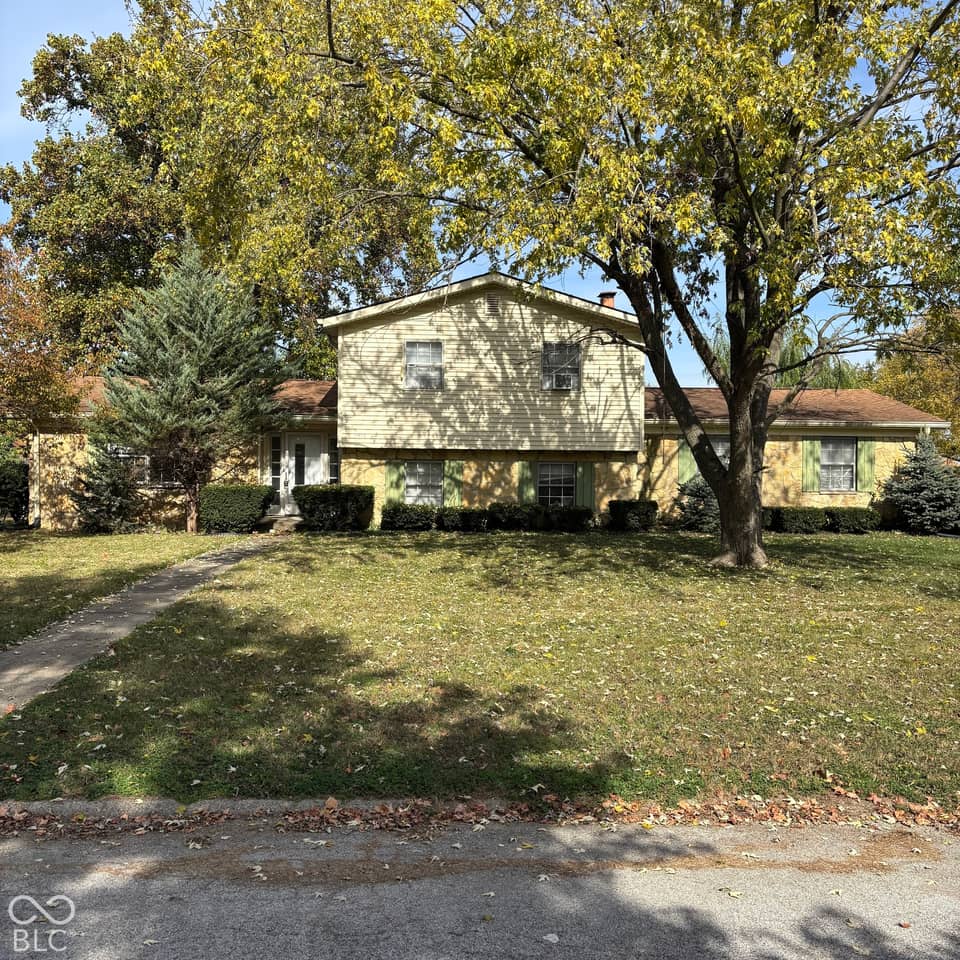 7416 Radburn Circle, Indianapolis, IN 46214, photo 1 of 15