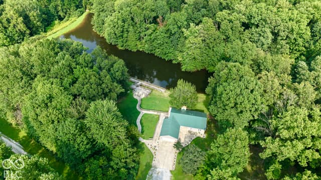 8900 Island Pond Road, Quincy, IN 47456, photo 3 of 53