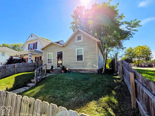 1273 Eugene Street, Indianapolis, IN 46208, photo 4 of 15